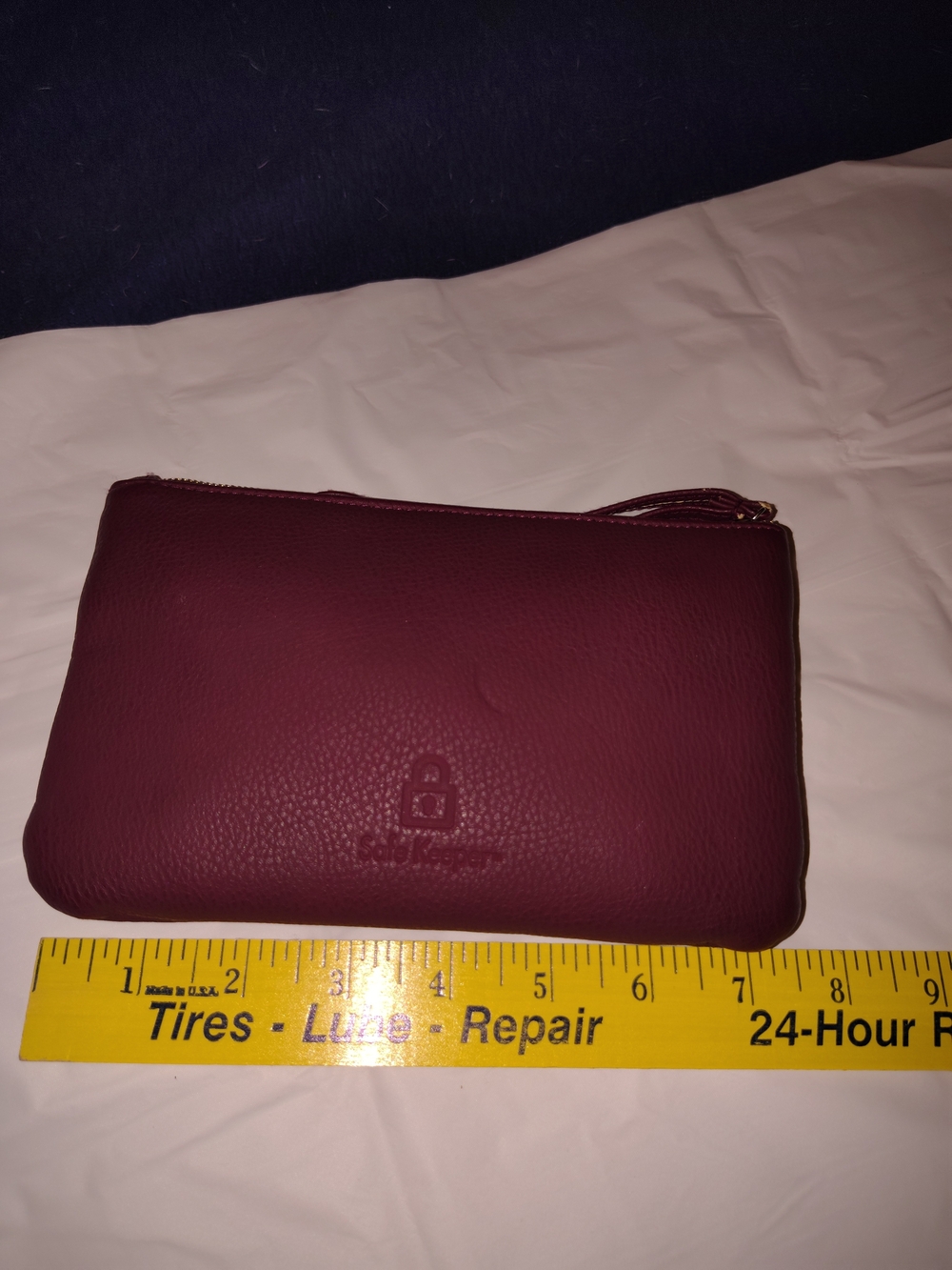 Leather Wristlet Clutch in Burgundy - Unknown Brand